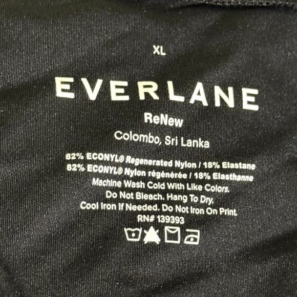 Everlane Swimsuit Women’s XL NWT Renew V-Neck One Piece Resort Wear Black - Picture 8 of 9